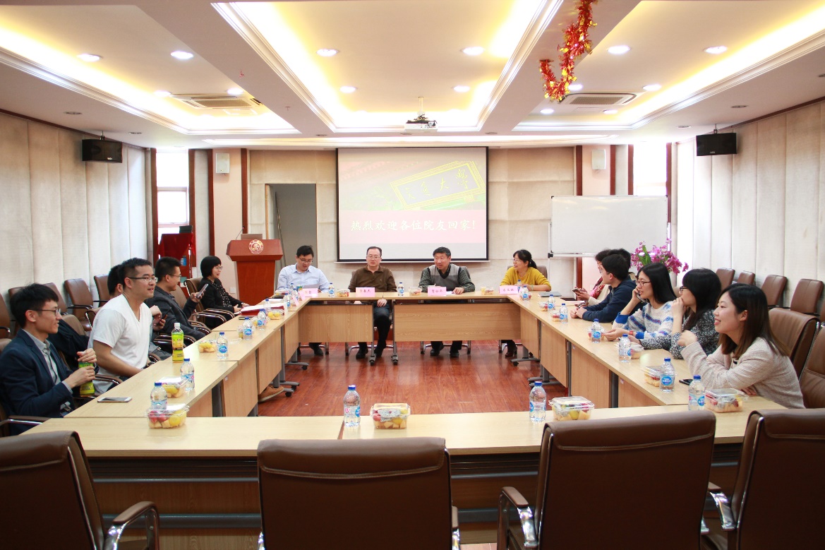 313dc11b2708e902af96584791aea33d.jpg 313dc11b2708e902af96584791aea33d.jpg